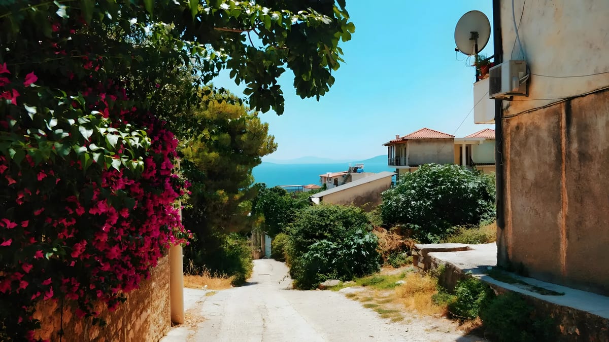 dhermi albania