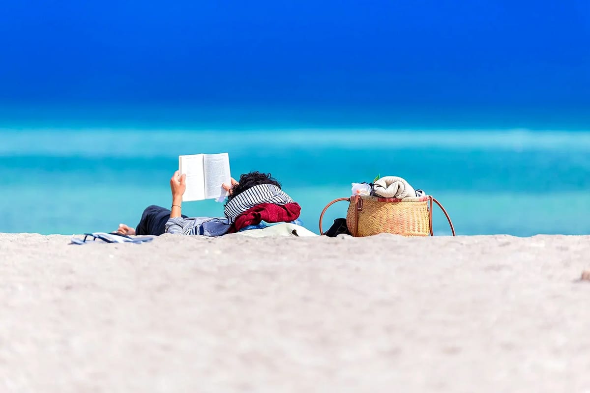 Safety Tips for Solo Travelers on Albanian Beaches
