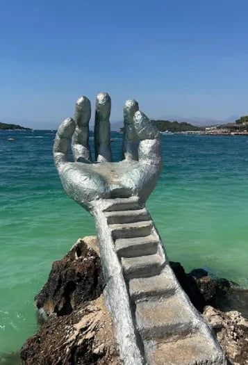 Kamay Beach Ksamil - Albania Riviera - suneasy app