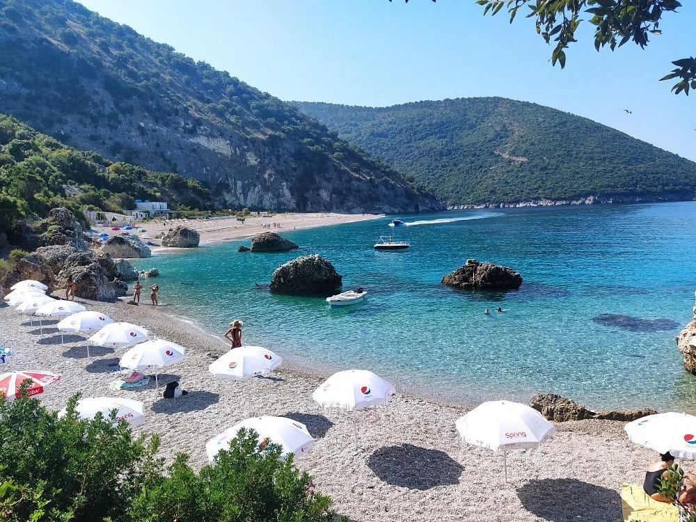Δείτε όλες τις φωτογραφίες