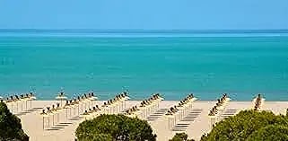 Rrushkull Beach